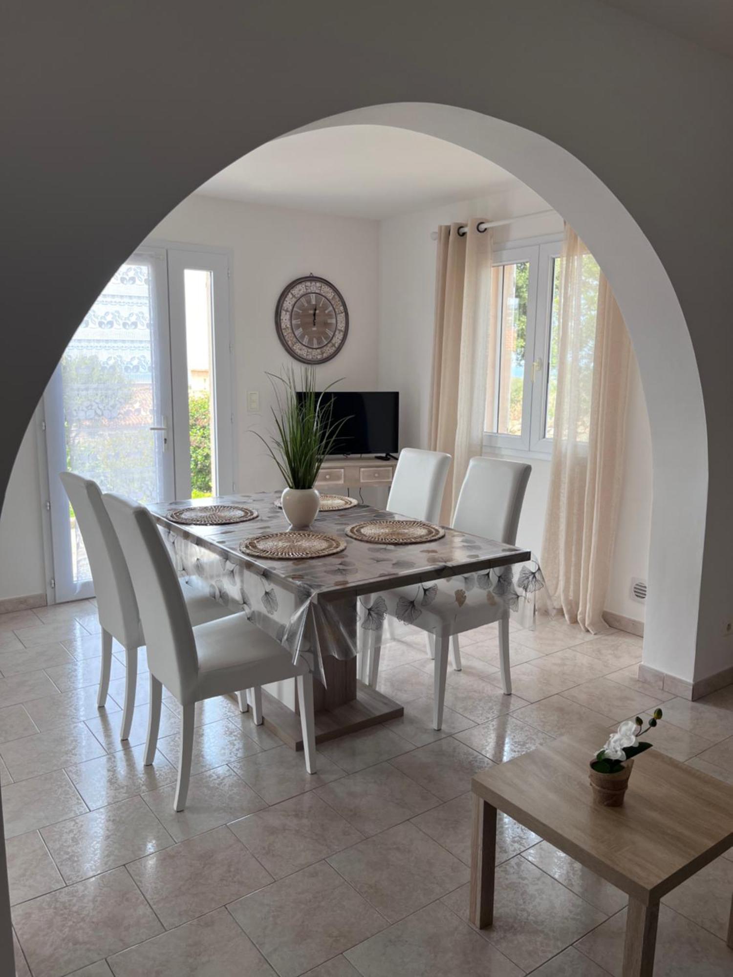 Appartement Rez De Villa LʼÎle-Rousse Kültér fotó